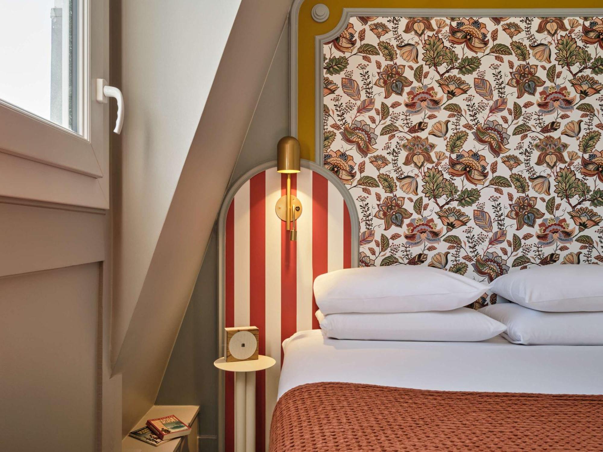 Mercure Paris Notre Dame Saint Germain Des Pres Exterior foto
